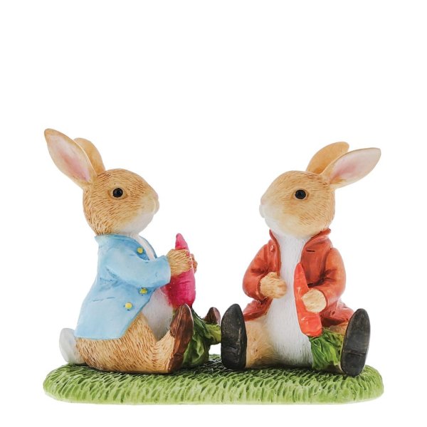 Beatrix Potter, Peter Rabbit, Peter Hase, Benjamin Bunny, A31856, Peter Rabbit and Benjamin Bunny eating vegetables, essen Gemüse, Beatix Potter Figur, Peter Hase Figur