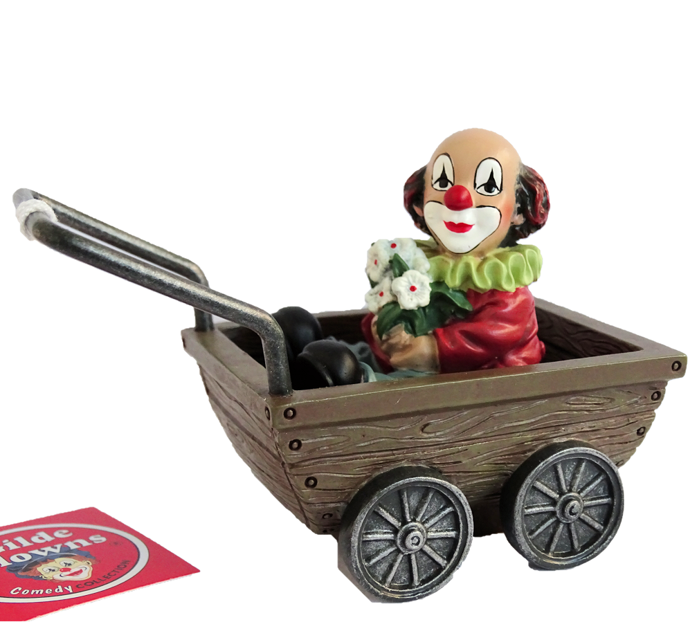 gc-35621a Gilde Handwerk, Gilde Clowns, Gilde Clown im Kinderwagen mit roter Jacke und Blumenstrauß, Clown im Kinderwagen, Die Blumigen im Kinderwagen, 35621